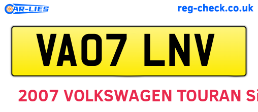 VA07LNV are the vehicle registration plates.