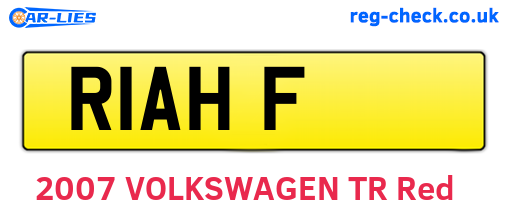 R1AHF are the vehicle registration plates.