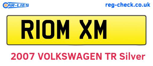 R10MXM are the vehicle registration plates.