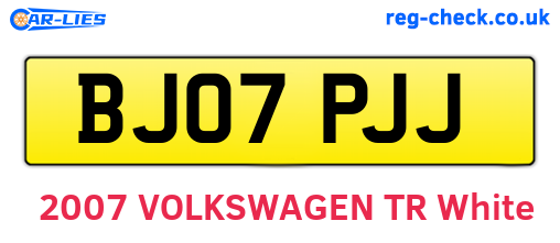 BJ07PJJ are the vehicle registration plates.