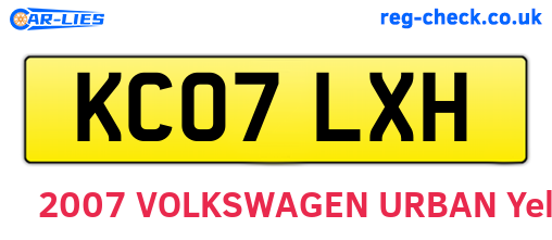 KC07LXH are the vehicle registration plates.