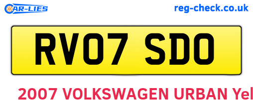 RV07SDO are the vehicle registration plates.