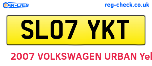 SL07YKT are the vehicle registration plates.