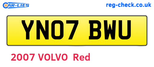YN07BWU are the vehicle registration plates.