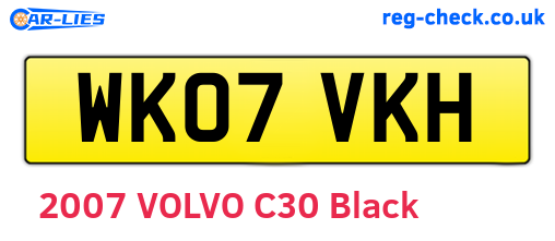 WK07VKH are the vehicle registration plates.
