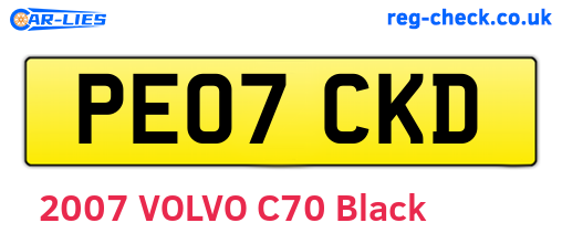 PE07CKD are the vehicle registration plates.