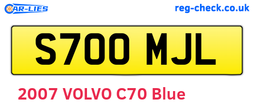 S700MJL are the vehicle registration plates.