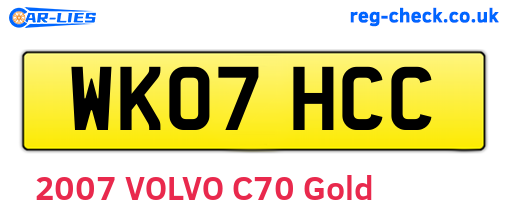 WK07HCC are the vehicle registration plates.