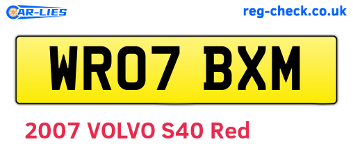 WR07BXM are the vehicle registration plates.