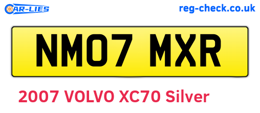 NM07MXR are the vehicle registration plates.