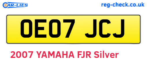 OE07JCJ are the vehicle registration plates.