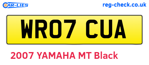 WR07CUA are the vehicle registration plates.