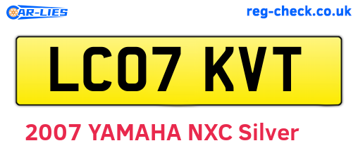 LC07KVT are the vehicle registration plates.