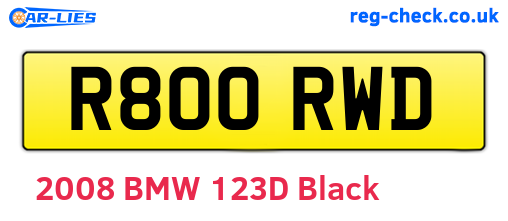 R800RWD are the vehicle registration plates.
