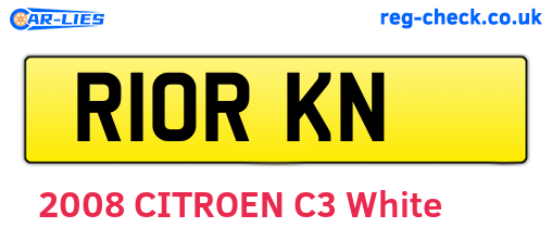 R10RKN are the vehicle registration plates.