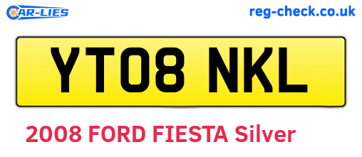 YT08NKL are the vehicle registration plates.