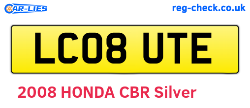 LC08UTE are the vehicle registration plates.