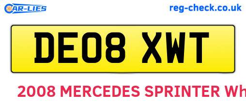 DE08XWT are the vehicle registration plates.