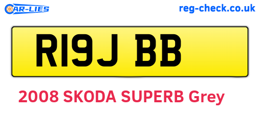 R19JBB are the vehicle registration plates.
