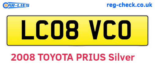 LC08VCO are the vehicle registration plates.