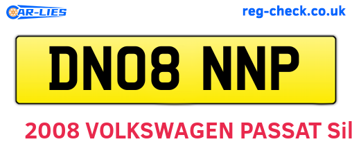 DN08NNP are the vehicle registration plates.