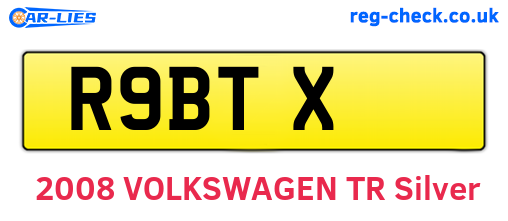 R9BTX are the vehicle registration plates.