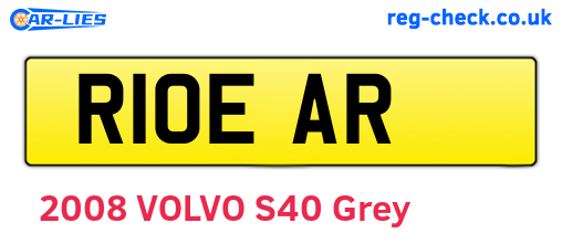 R10EAR are the vehicle registration plates.