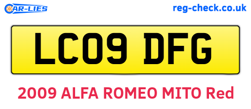 LC09DFG are the vehicle registration plates.