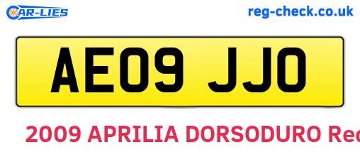 AE09JJO are the vehicle registration plates.