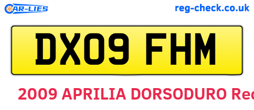 DX09FHM are the vehicle registration plates.