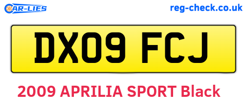 DX09FCJ are the vehicle registration plates.