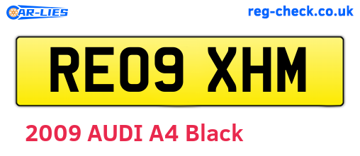 RE09XHM are the vehicle registration plates.