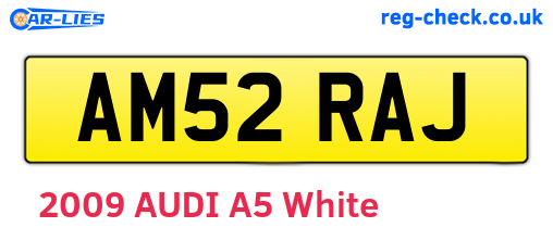 AM52RAJ are the vehicle registration plates.