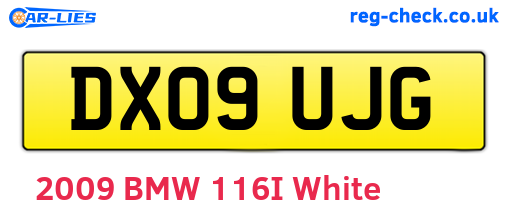 DX09UJG are the vehicle registration plates.