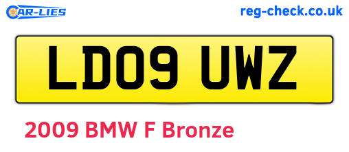 LD09UWZ are the vehicle registration plates.