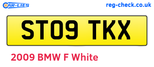 ST09TKX are the vehicle registration plates.