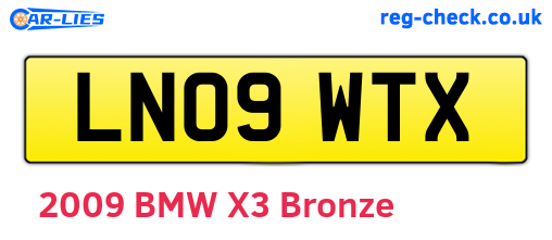 LN09WTX are the vehicle registration plates.