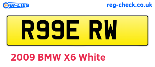 R99ERW are the vehicle registration plates.