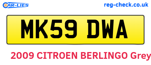 MK59DWA are the vehicle registration plates.