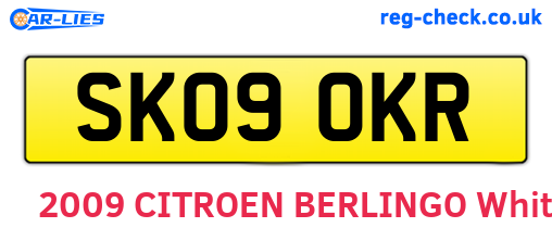 SK09OKR are the vehicle registration plates.