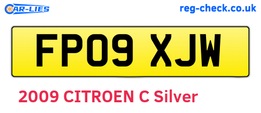 FP09XJW are the vehicle registration plates.