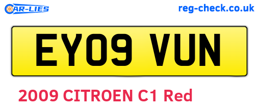 EY09VUN are the vehicle registration plates.