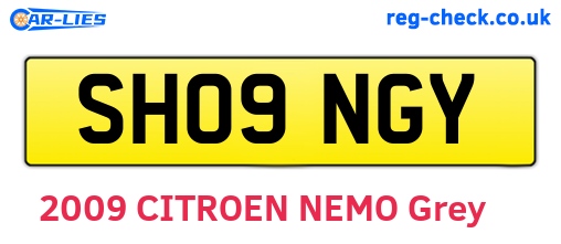 SH09NGY are the vehicle registration plates.