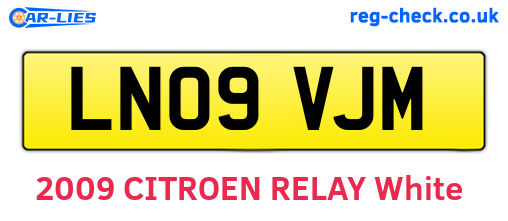 LN09VJM are the vehicle registration plates.