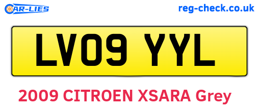 LV09YYL are the vehicle registration plates.