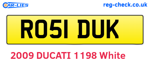 RO51DUK are the vehicle registration plates.