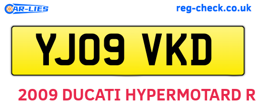YJ09VKD are the vehicle registration plates.