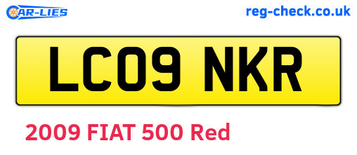 LC09NKR are the vehicle registration plates.
