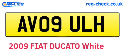 AV09ULH are the vehicle registration plates.