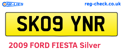 SK09YNR are the vehicle registration plates.